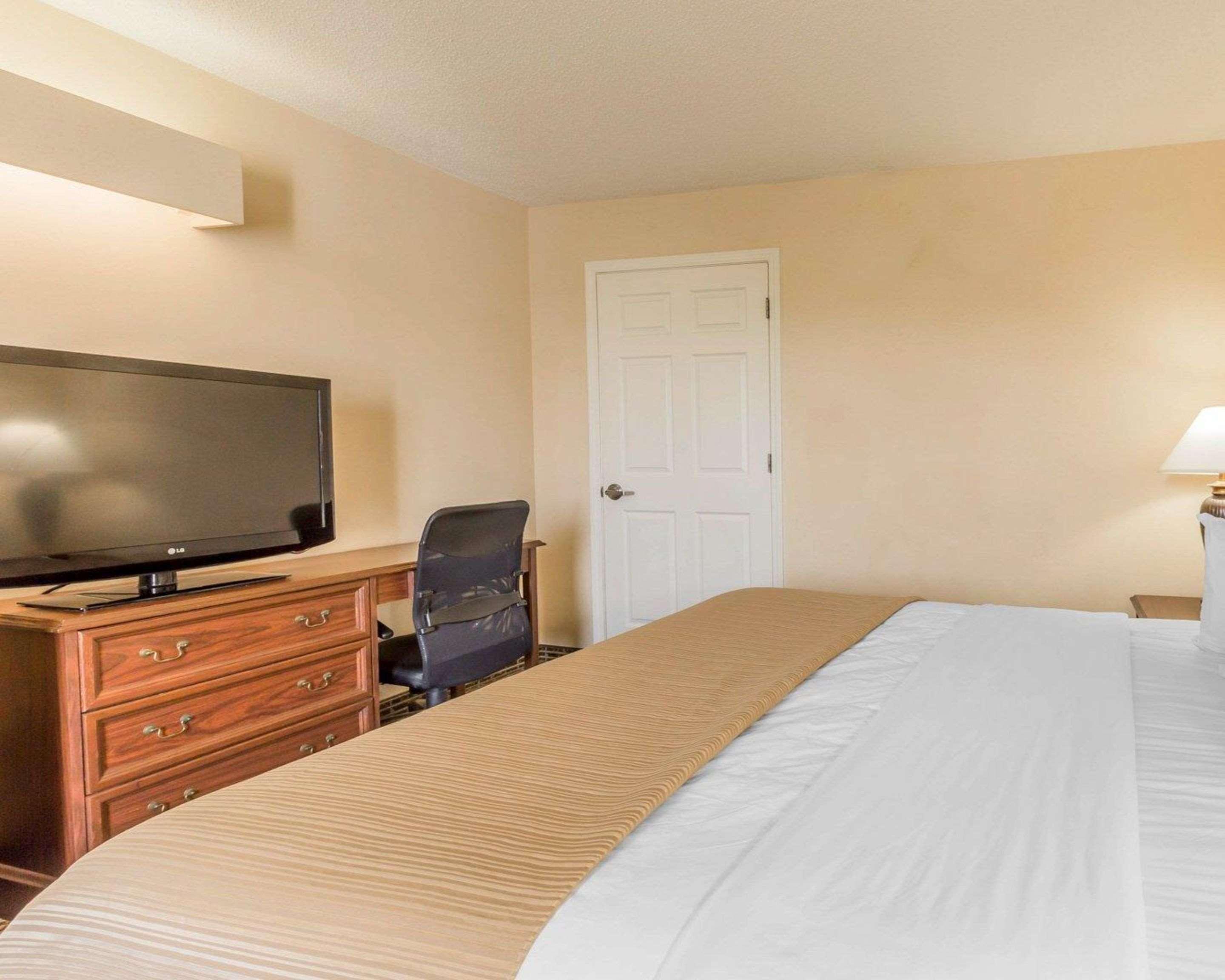 Quality Inn Sylacauga Екстер'єр фото
