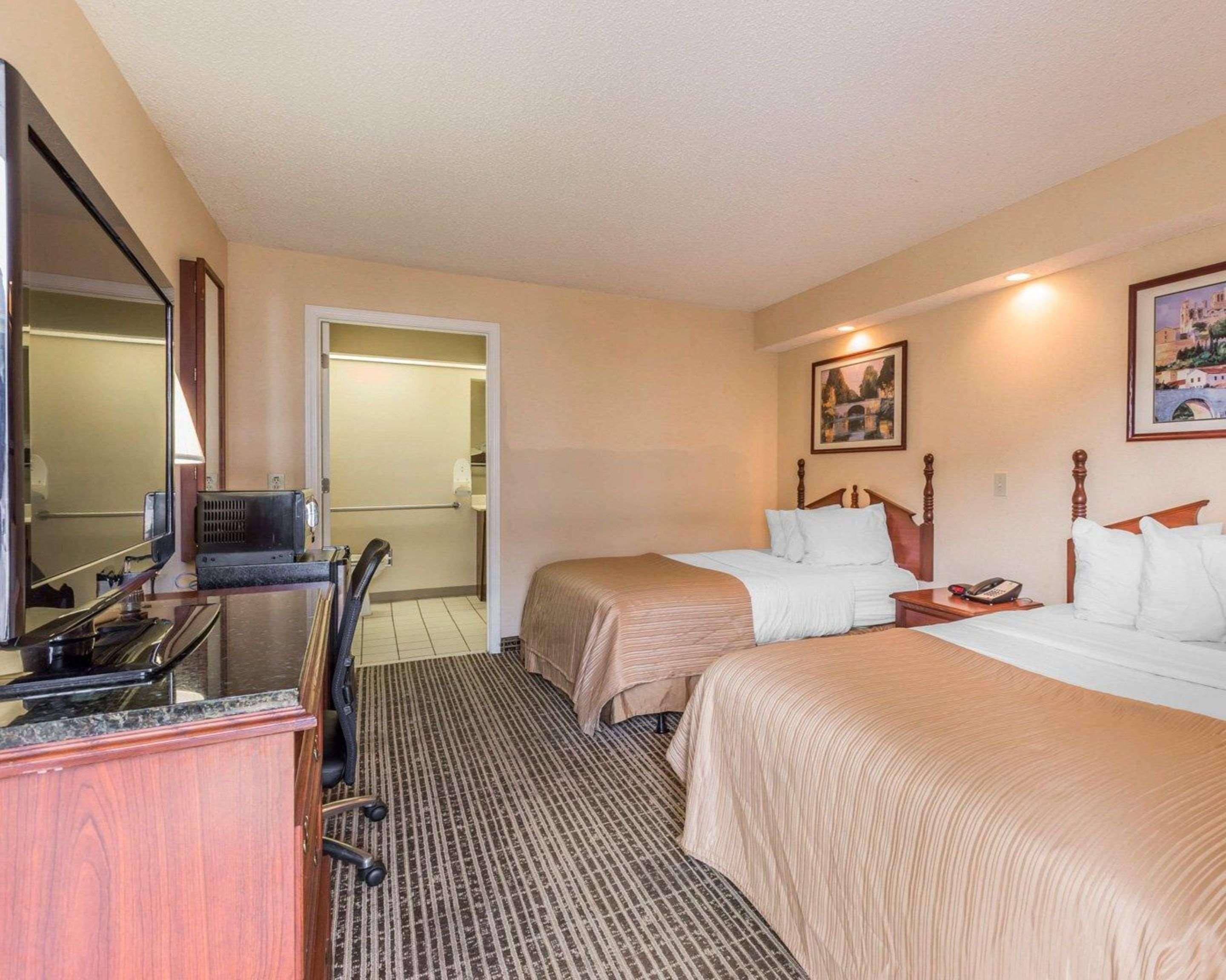 Quality Inn Sylacauga Екстер'єр фото
