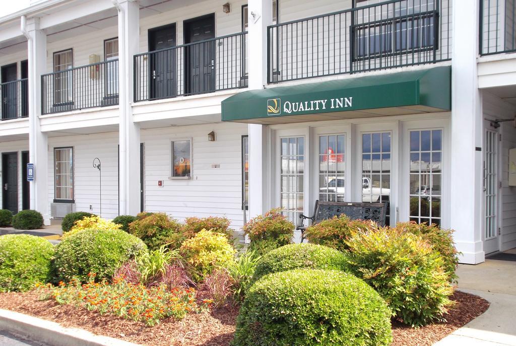 Quality Inn Sylacauga Екстер'єр фото