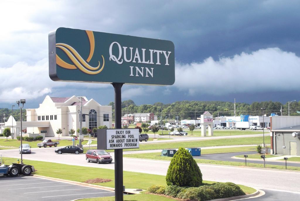 Quality Inn Sylacauga Екстер'єр фото